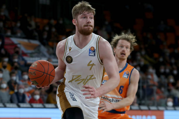 马的入围 马的入围