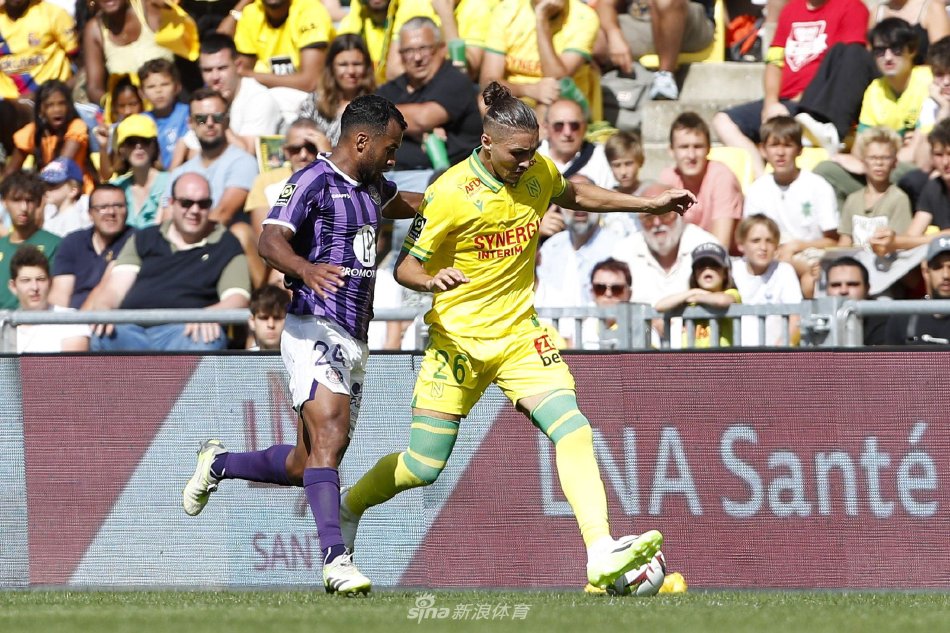 相追逐的目 相追逐的目